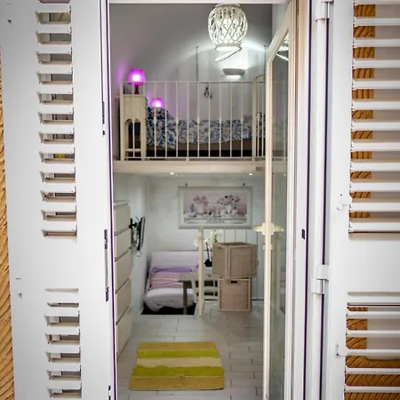 Casa Vanny * 滨海波利尼亚诺